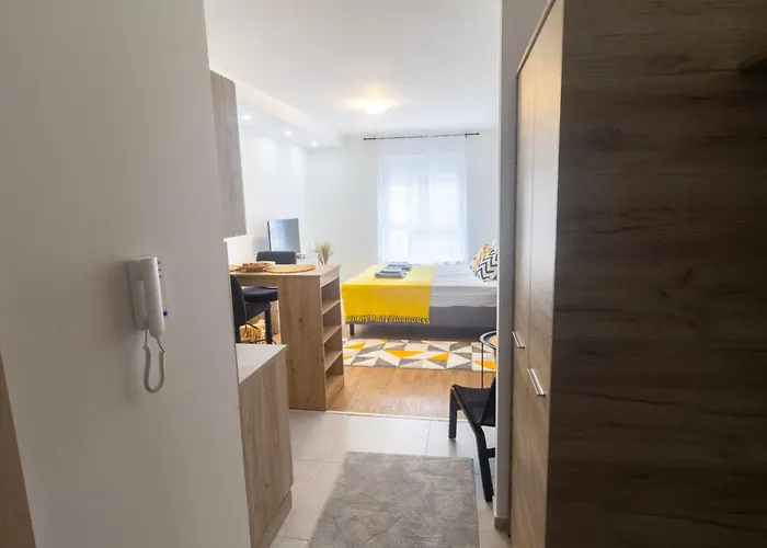 Διαμέρισμα Kg *